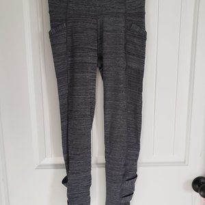 Athleta Cross Calf Leggings